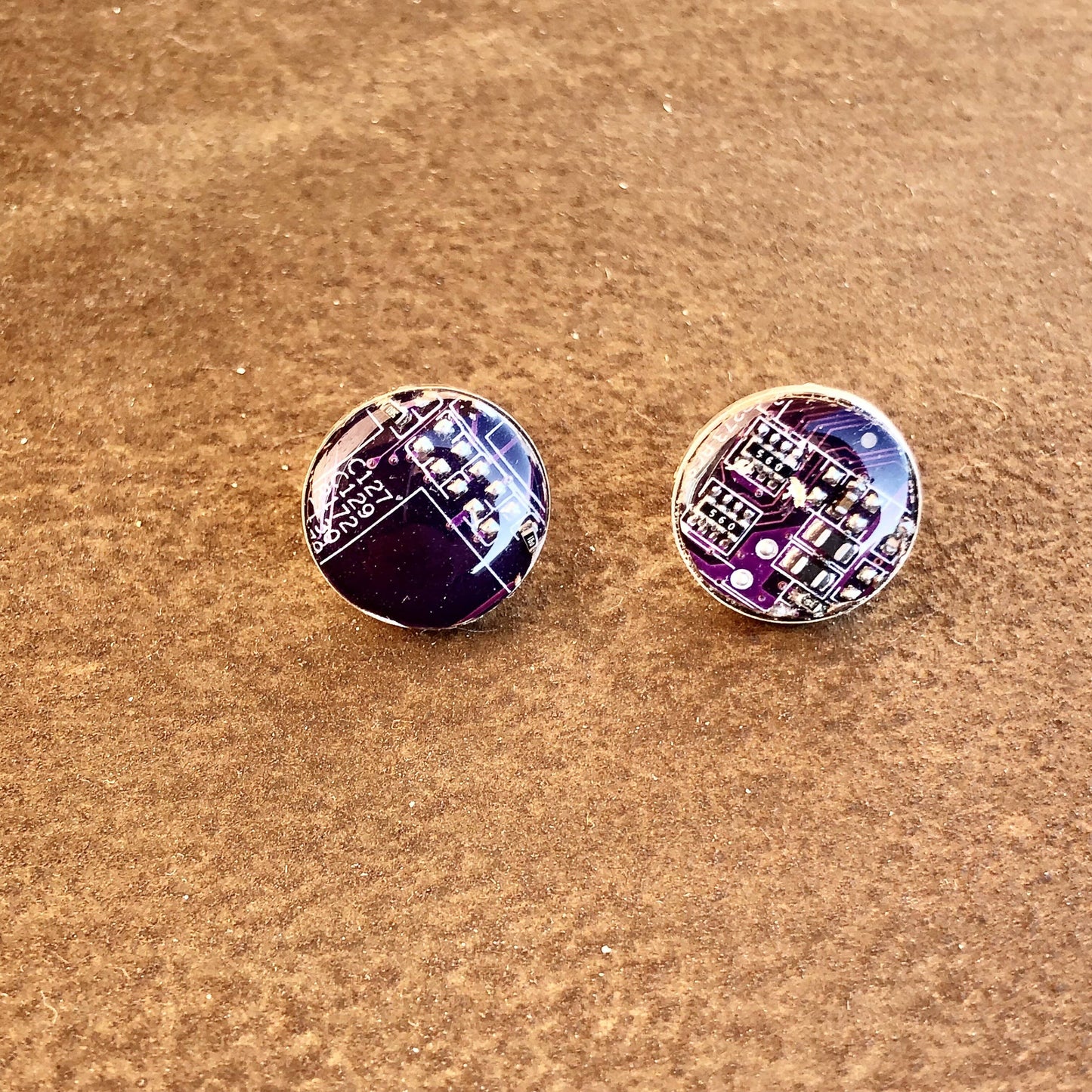 Pendientes botón plata de ley 925 techie violeta 15mm ref 1142