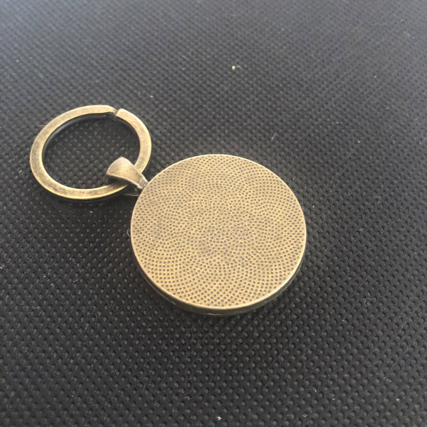LLavero bronze platen (techie 30mm) ref 1357S sin resina