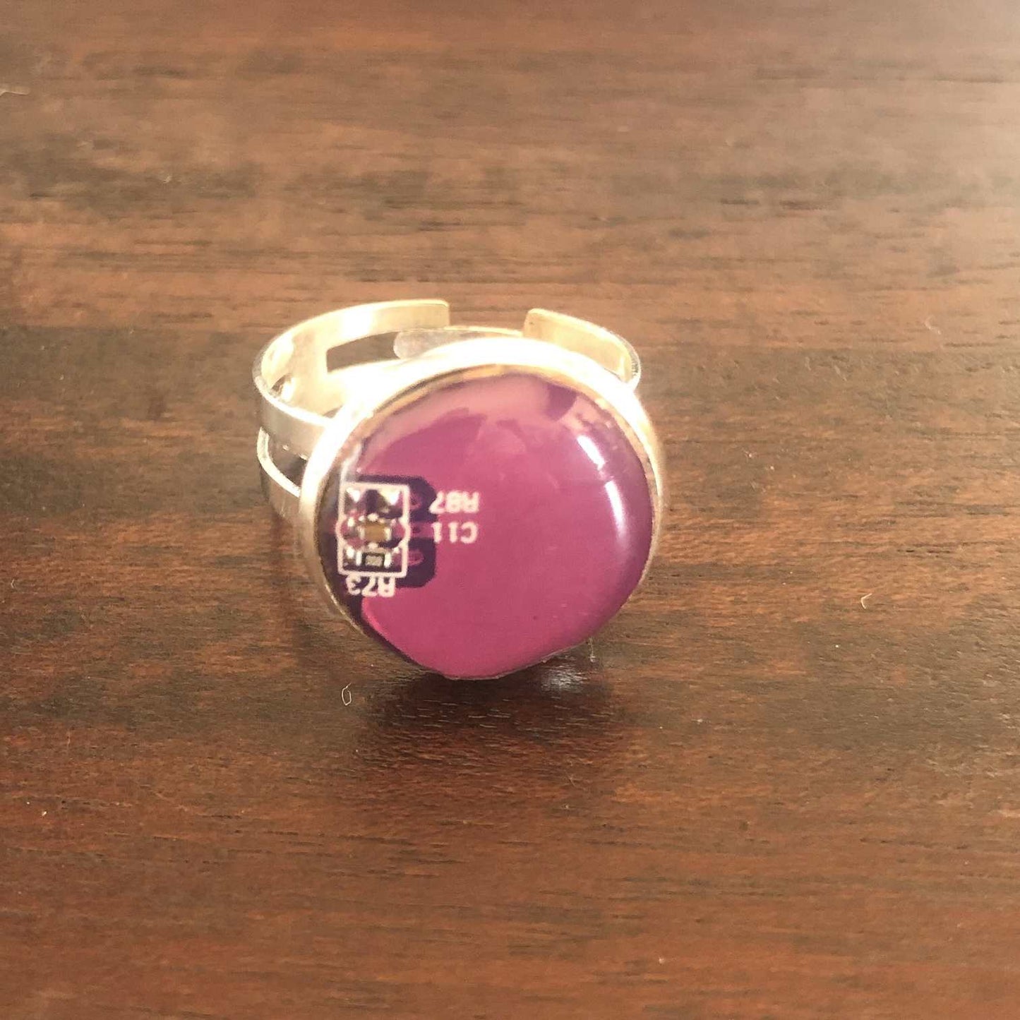 Anillo plated con techie violeta 16mm talla regulable ref 1933